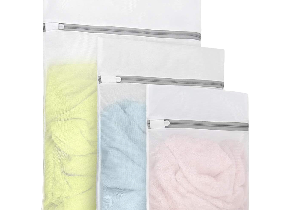 Lundry Bag & Lundry Basket1.png